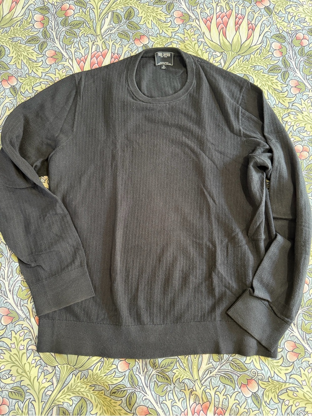 Todd Snyder Men's Charcoal Crewneck Sweater